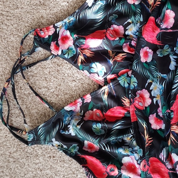 Flamingo tankini - Picture 2 of 3